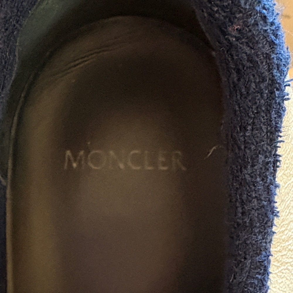 FLASH SALE Moncler Men’s vintage sneaker - Picture 2 of 4
